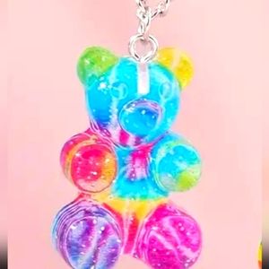 MULTICOLOR ACRYLIC TEDDY BEAR PENDANT 24 IN ADJUSTABLE CHAIN